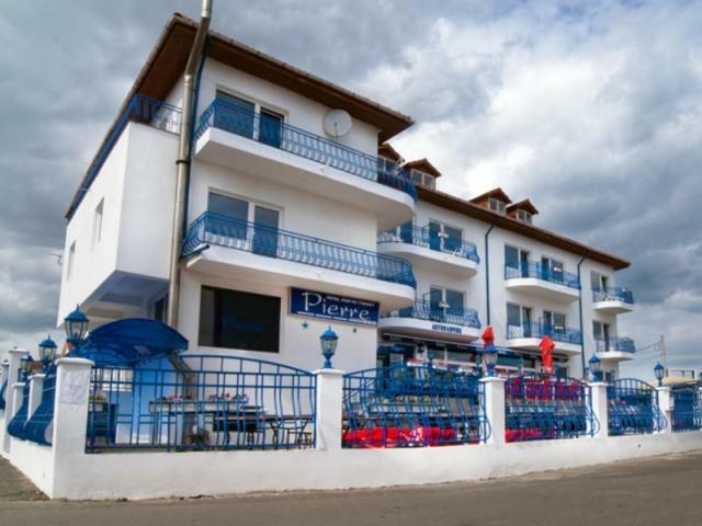 Hostel Pierre La Tarmul Marii -Primim Vouchere Vacanta Costinesti Zewnętrze zdjęcie